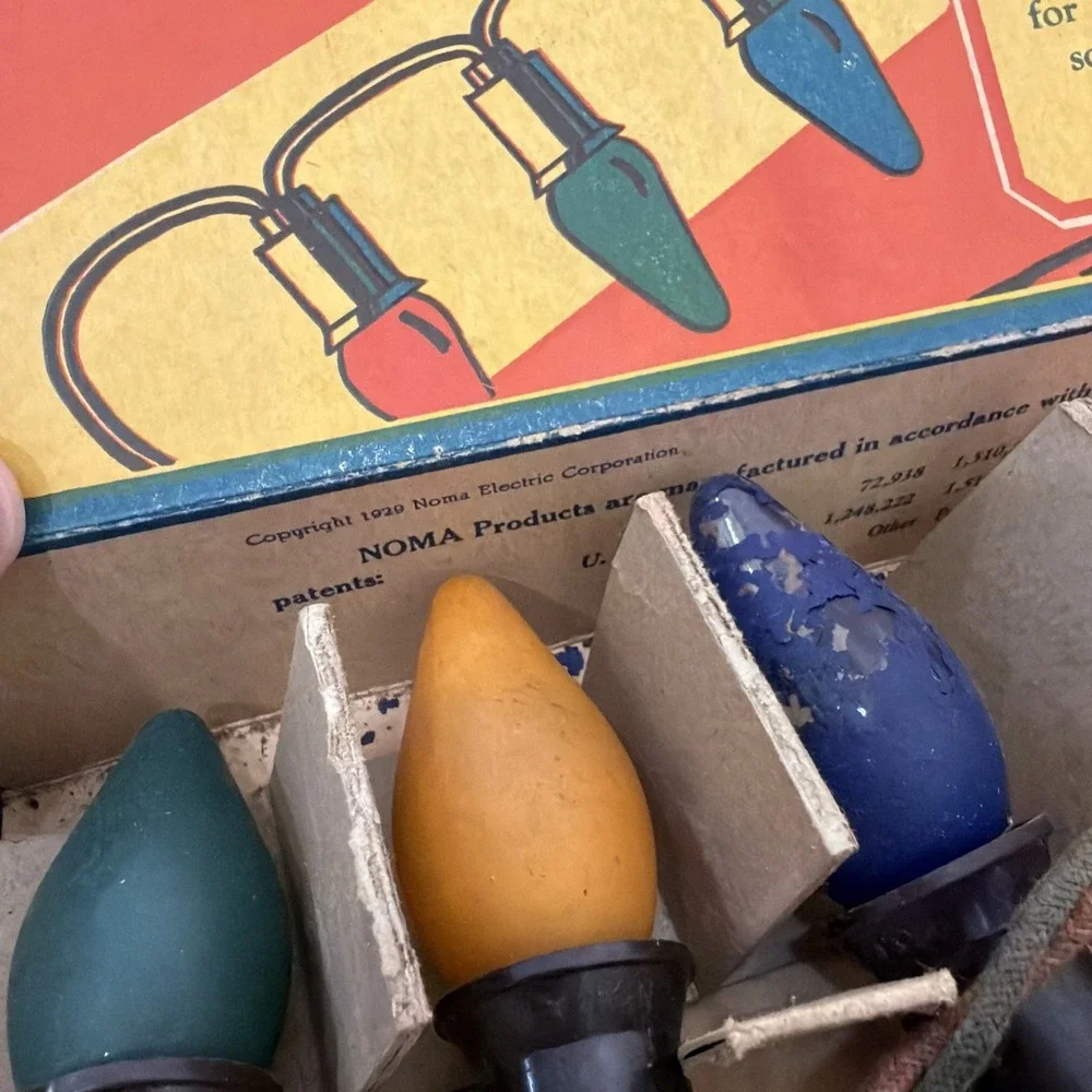 VINTAGE 20's-30's NOMA DECORATIVE LIGHTING OUTFIT MAZDA LAMPS ORIGINAL BOX
